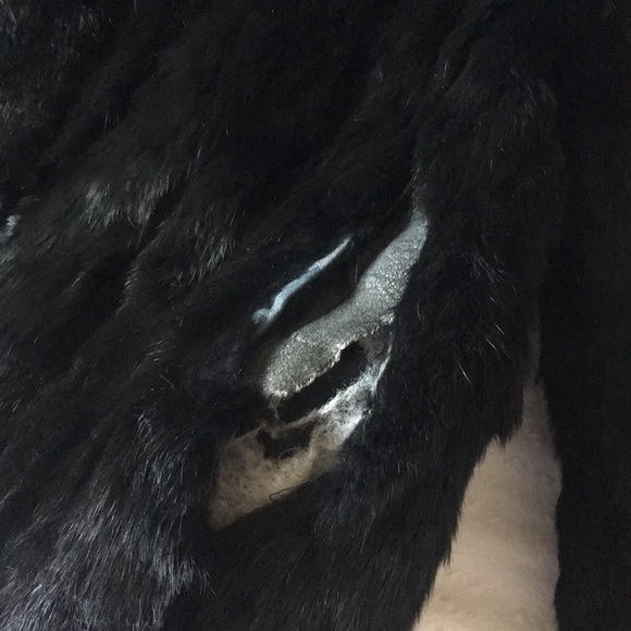 100% Rabbit Fur Coat - Picture 3 of 8
